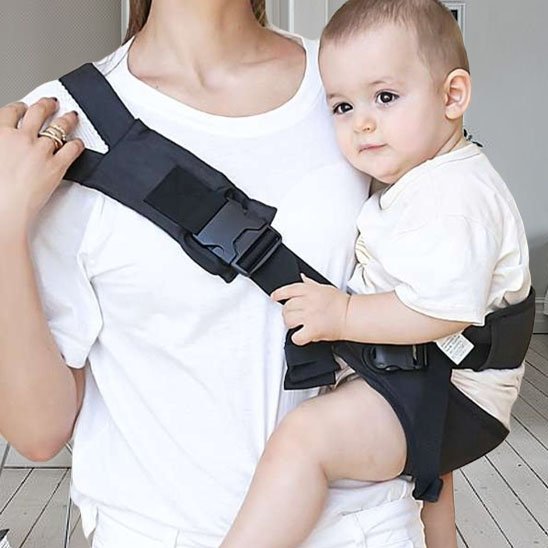 écharpe de portage enfant assis position physiologique