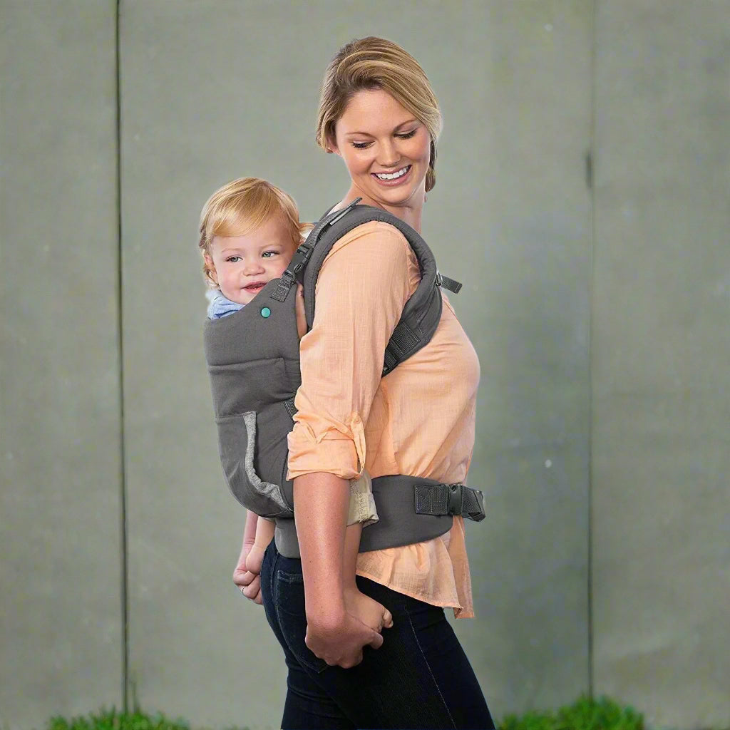 porte bebe enfant pret pour aventure