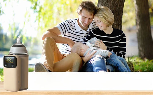 Les meilleurs chauffe-biberons nomades pour parents en déplacement
