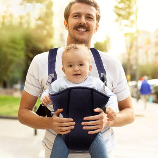 porte bébé père balade bebe dans porte bébé noir