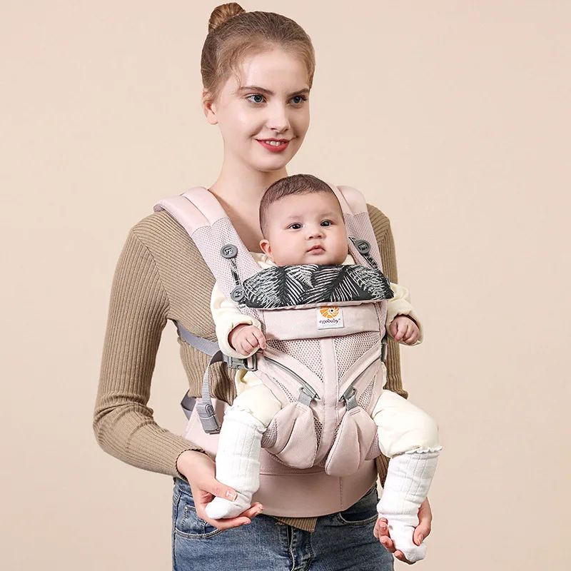 porte bébé physiologique pour un bon maintient de bébé