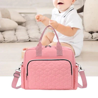 sac a langer pose a cote de bebe